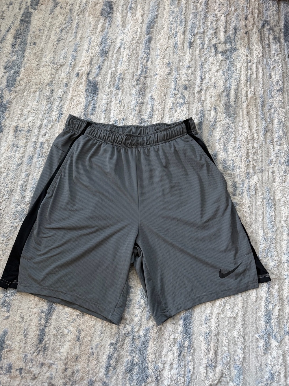 Nike Men’s Gray Athletic Shorts with Black Accents